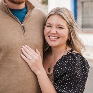 Meet your Posher, Chloe